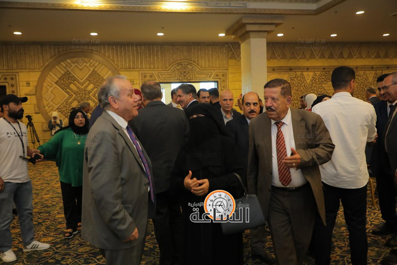 Madar Al-Saa Images 0.25785545355885486