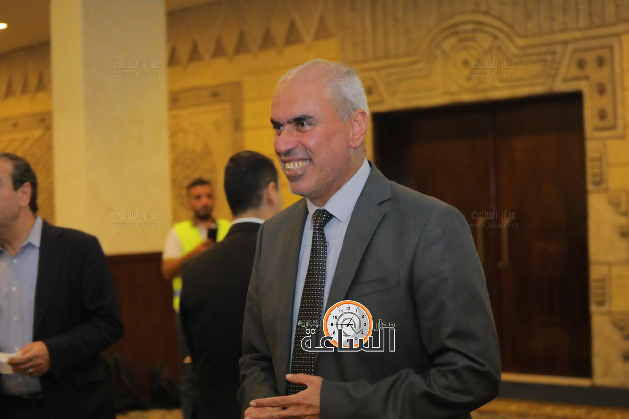 Madar Al-Saa Images 0.8791058212645957