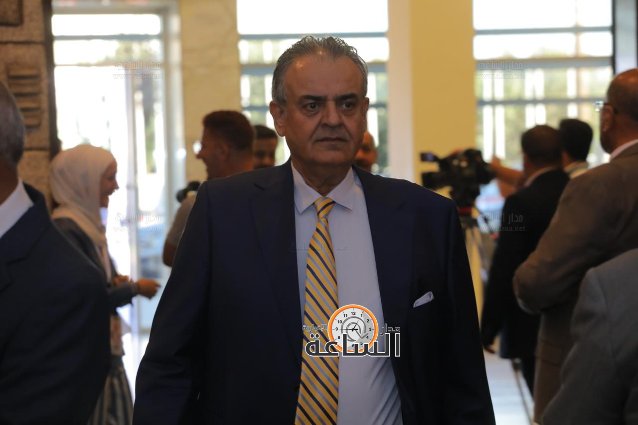 Madar Al-Saa Images 0.7332847993826532