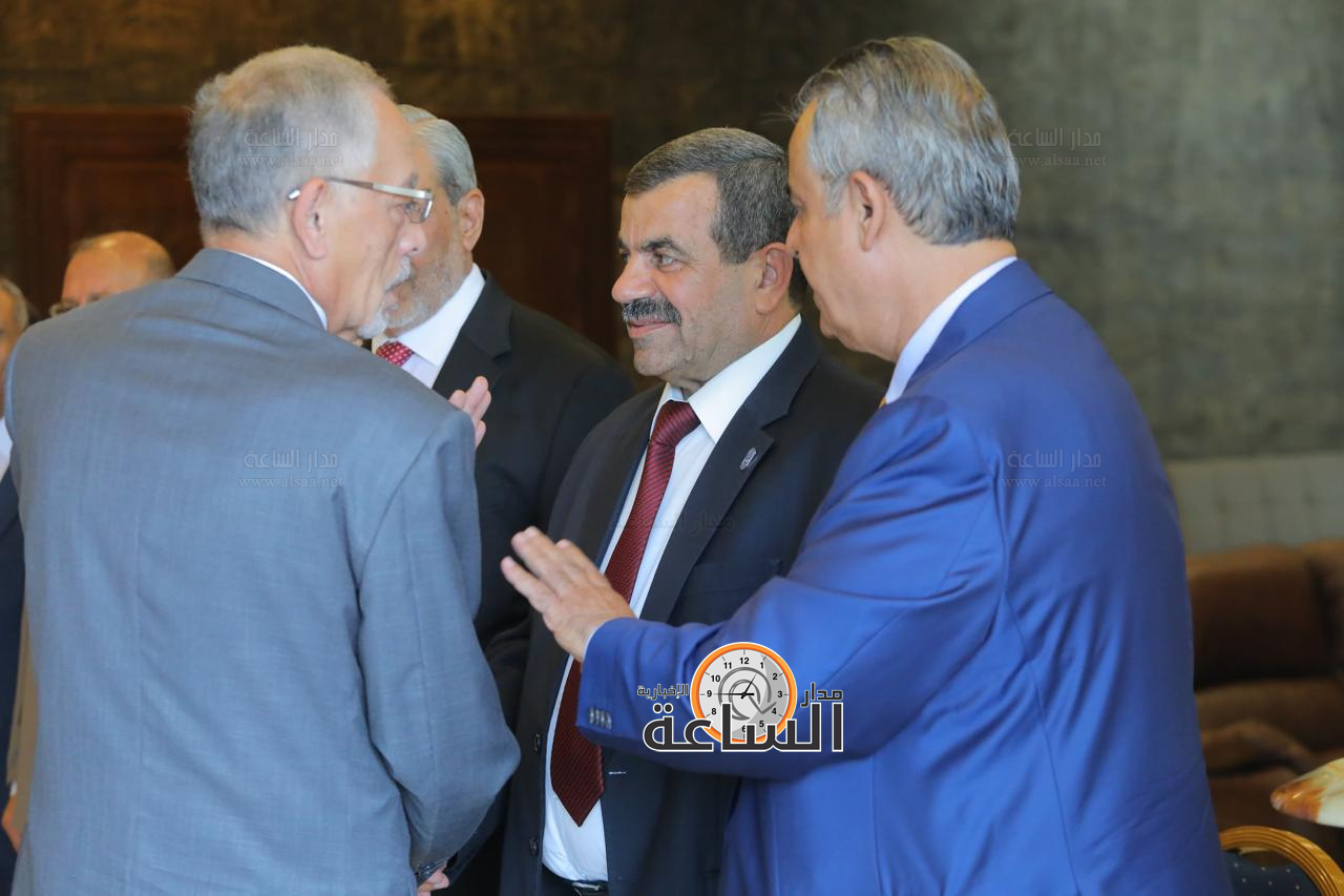 Madar Al-Saa Images 0.4067350990444516