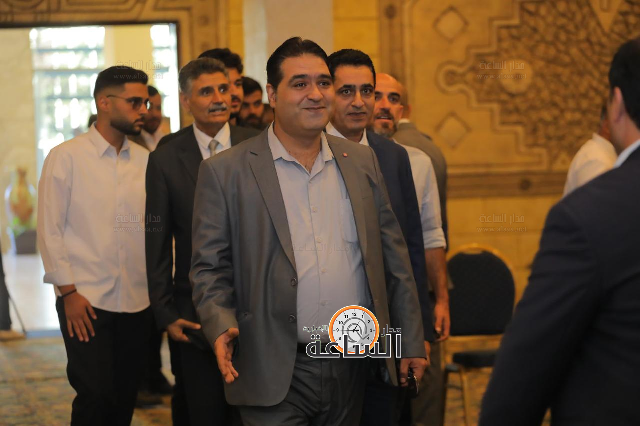 Madar Al-Saa Images 0.8742568409924012