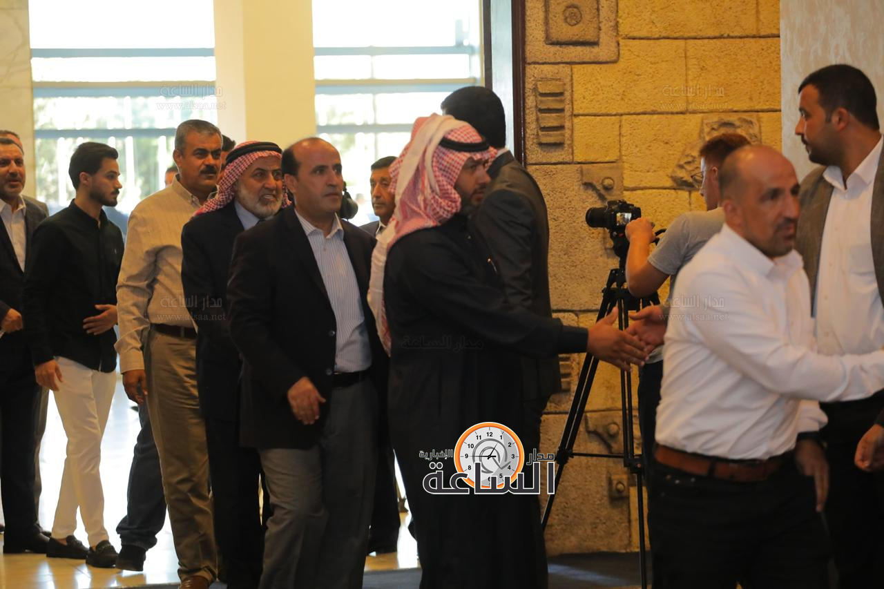 Madar Al-Saa Images 0.23227804191067847