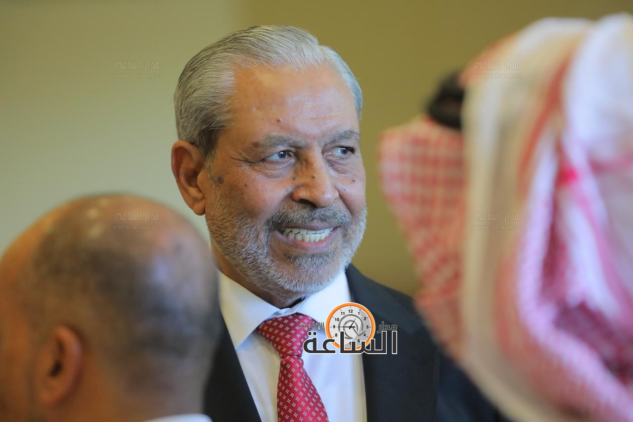 Madar Al-Saa Images 0.6146051487120097