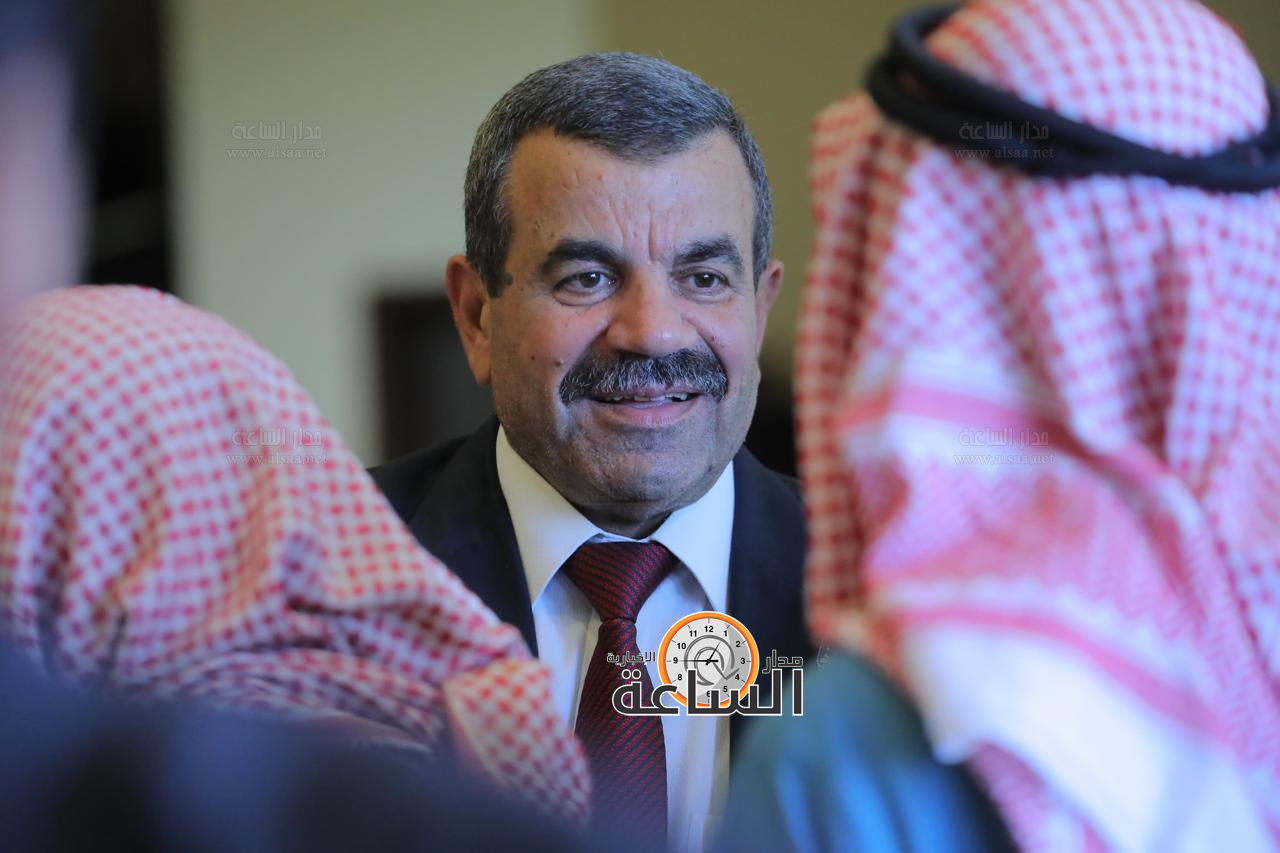 Madar Al-Saa Images 0.9231089929233673