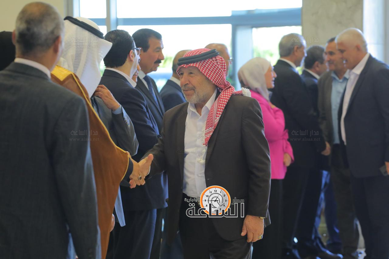 Madar Al-Saa Images 0.7148457348966633