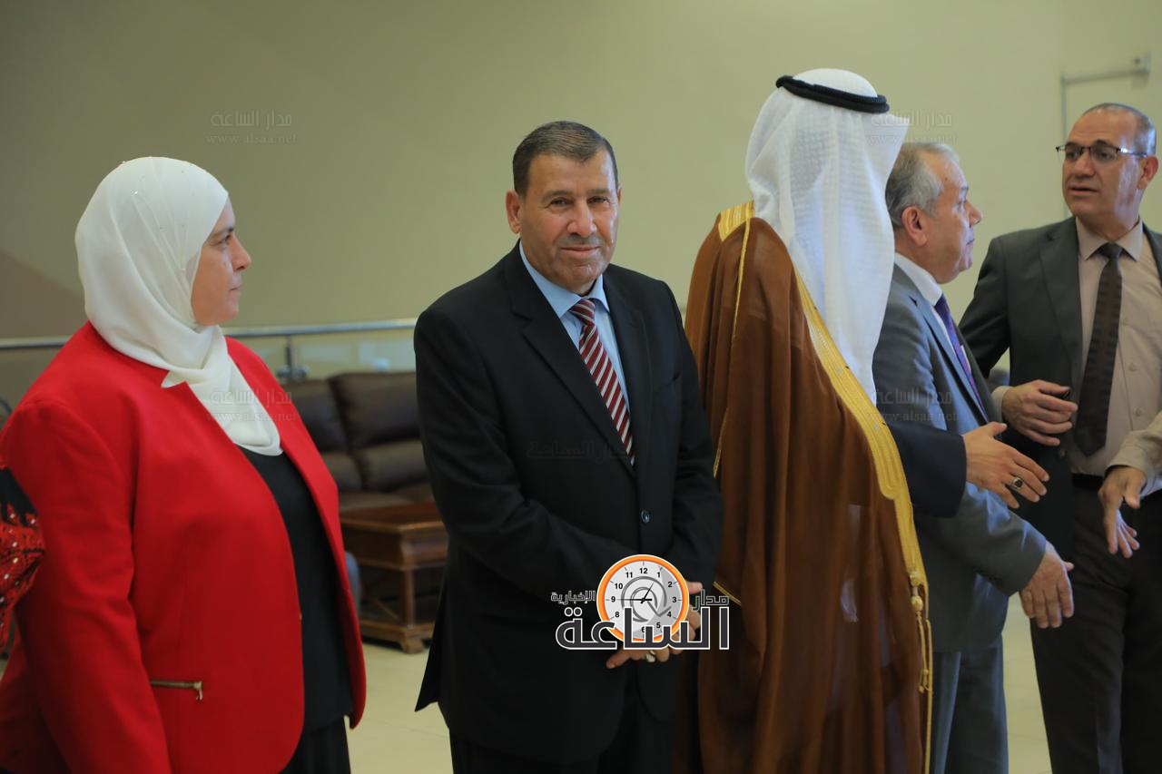 Madar Al-Saa Images 0.6922209665534225