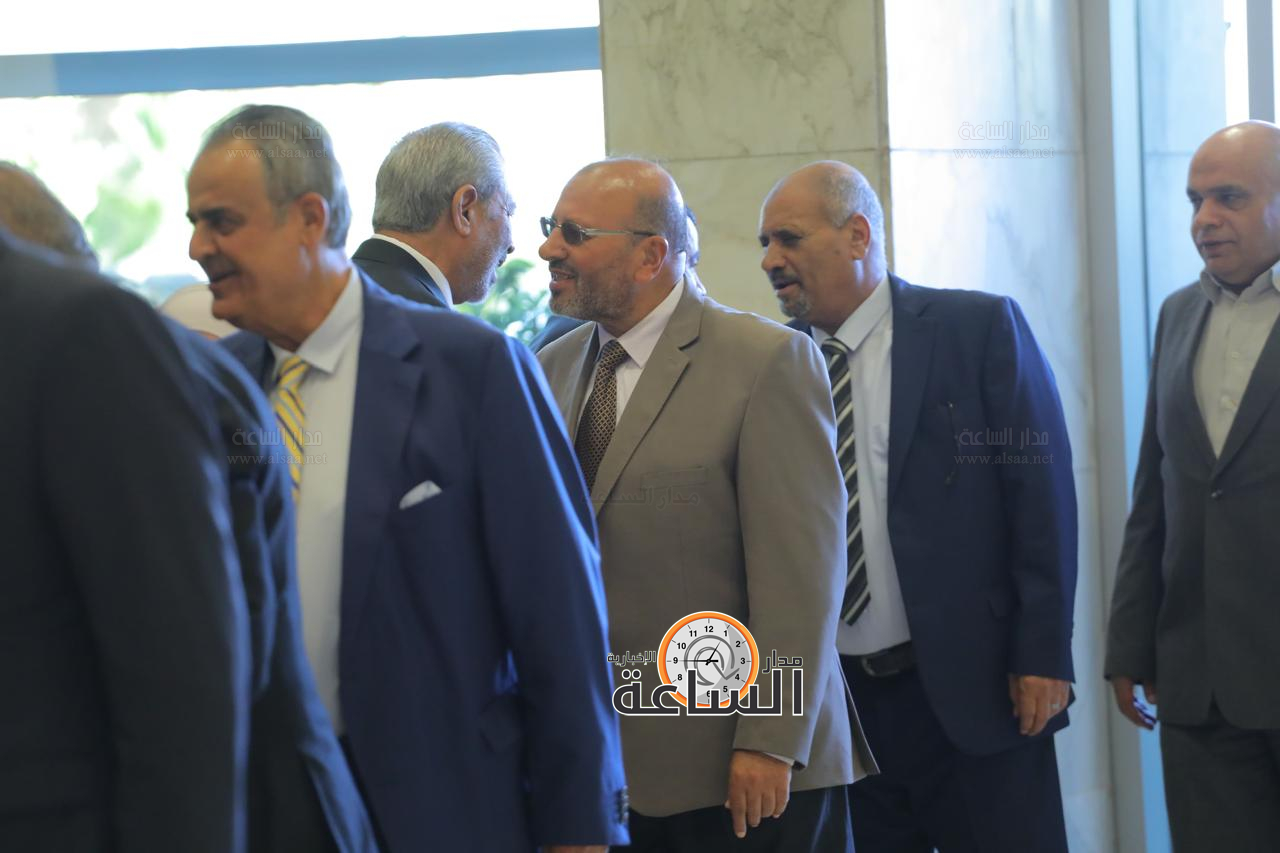 Madar Al-Saa Images 0.48172806467957807