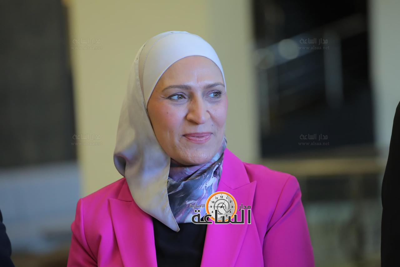 Madar Al-Saa Images 0.9761227355411064