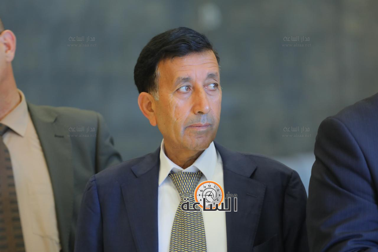 Madar Al-Saa Images 0.8230792829585649