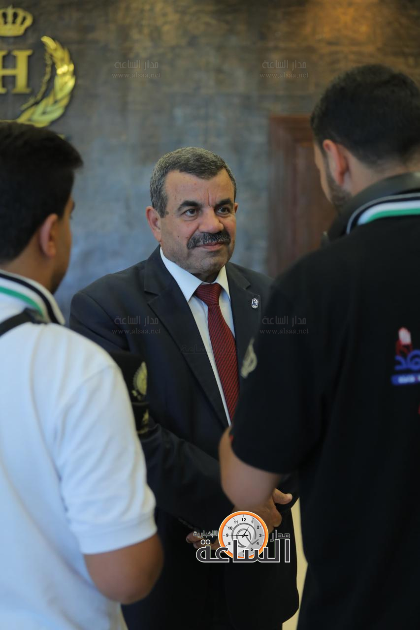 Madar Al-Saa Images 0.061600248834676075