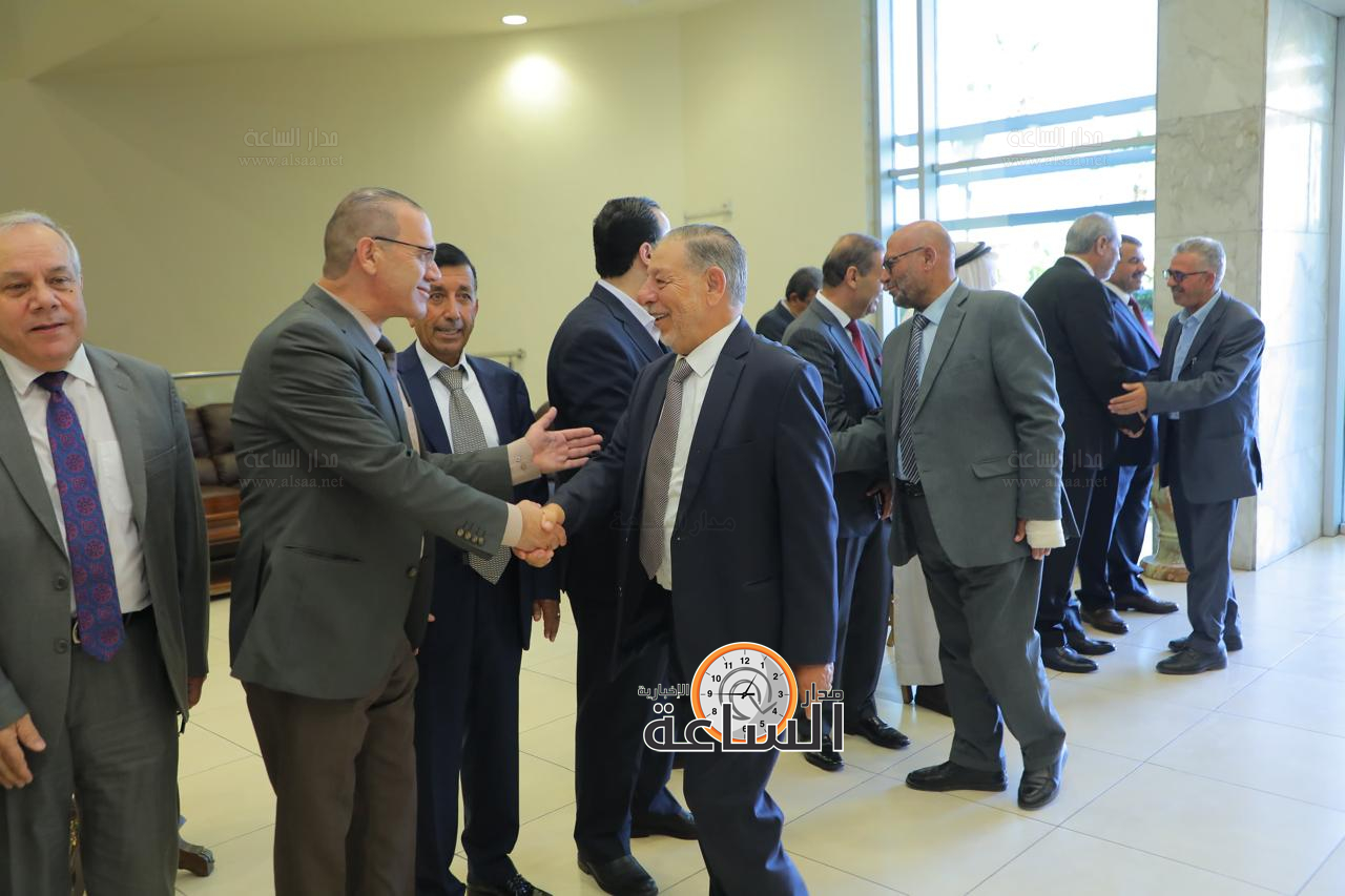 Madar Al-Saa Images 0.5866834630746933