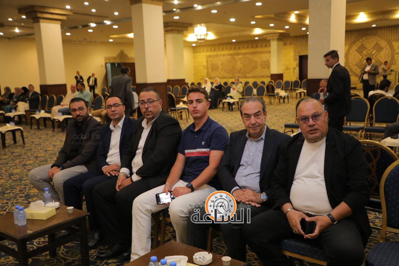 Madar Al-Saa Images 0.4030813362664789