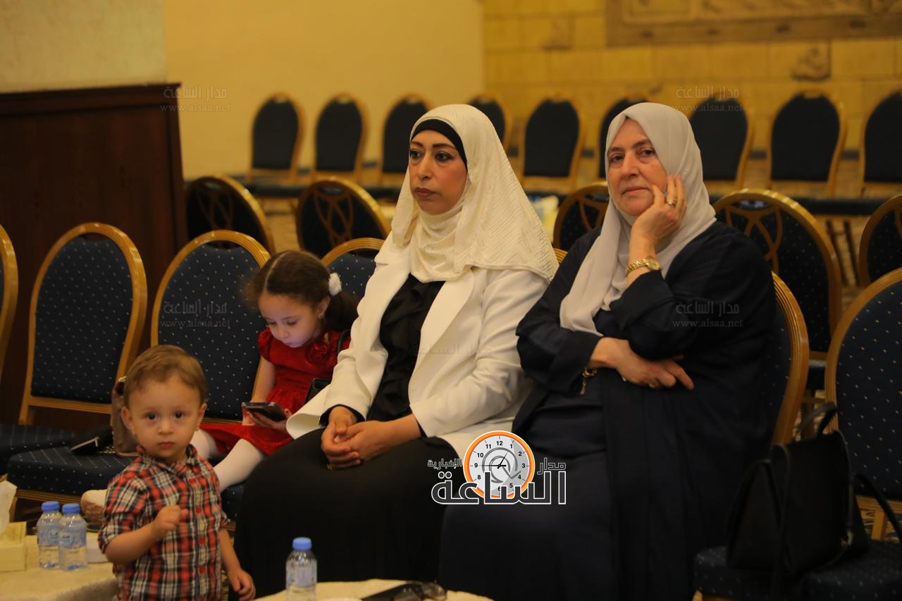 Madar Al-Saa Images 0.6704292459750145