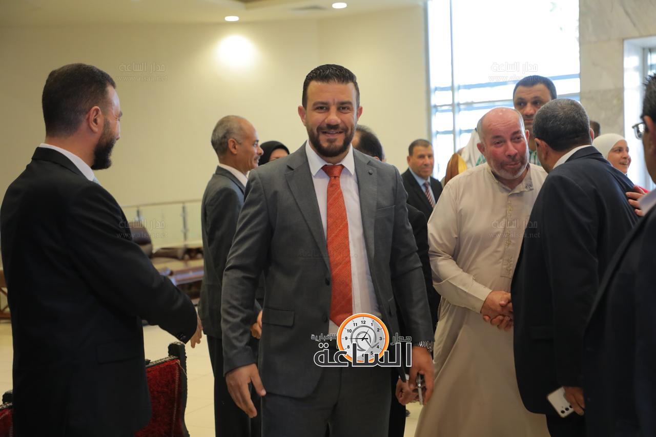 Madar Al-Saa Images 0.2069490592723744