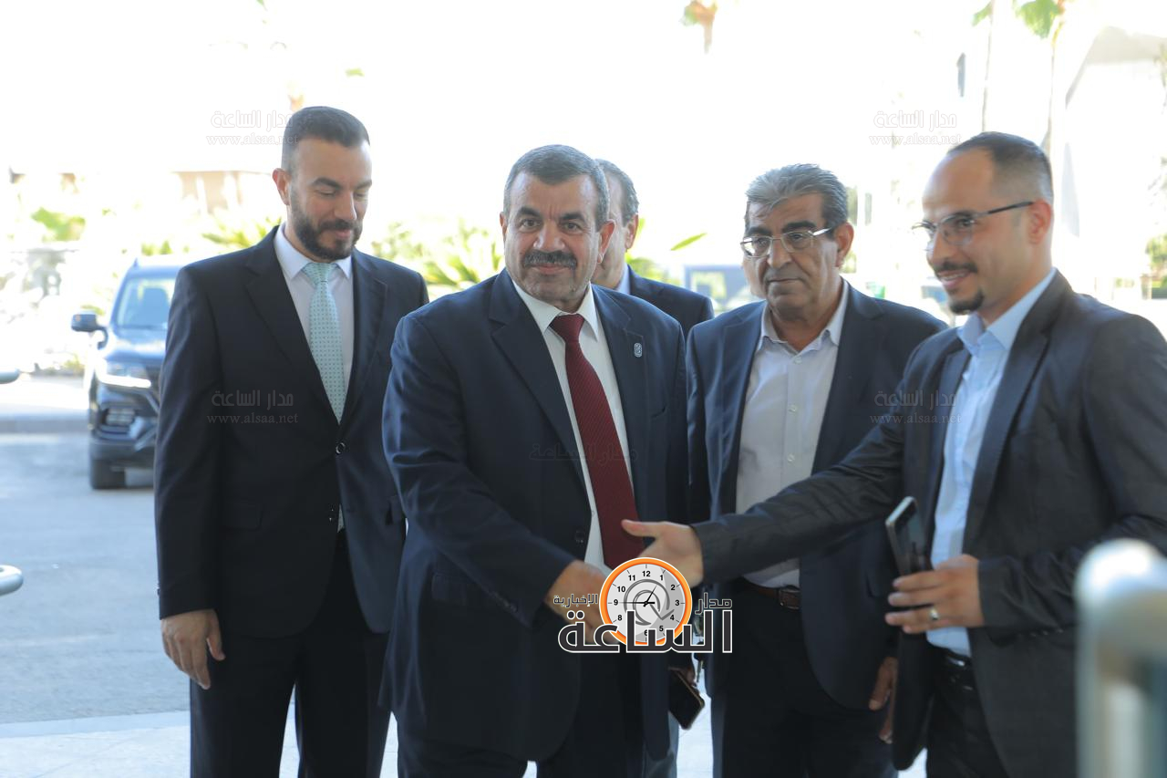 Madar Al-Saa Images 0.8078116213988835