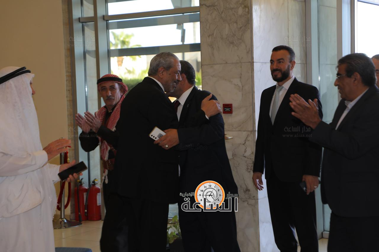 Madar Al-Saa Images 0.6439281758405437