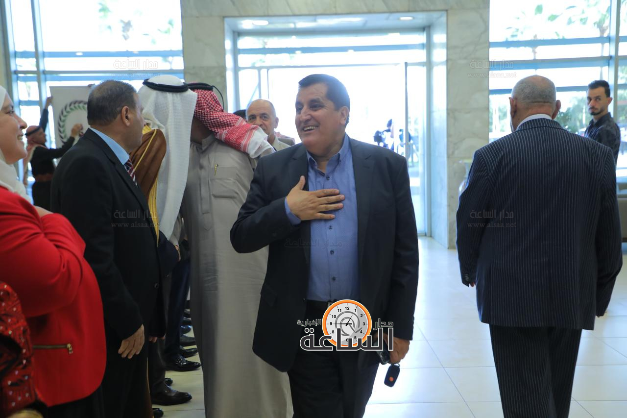 Madar Al-Saa Images 0.42393530890403786