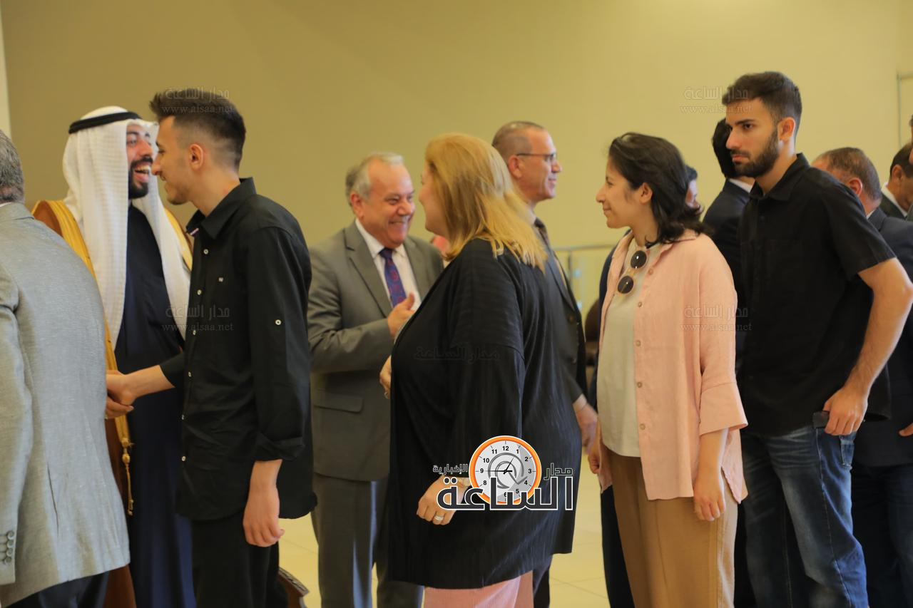 Madar Al-Saa Images 0.5331578706418079