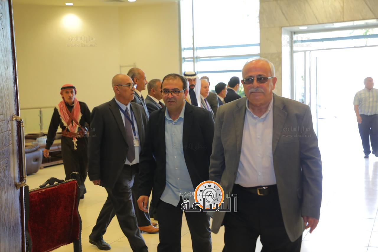 Madar Al-Saa Images 0.576059847448487