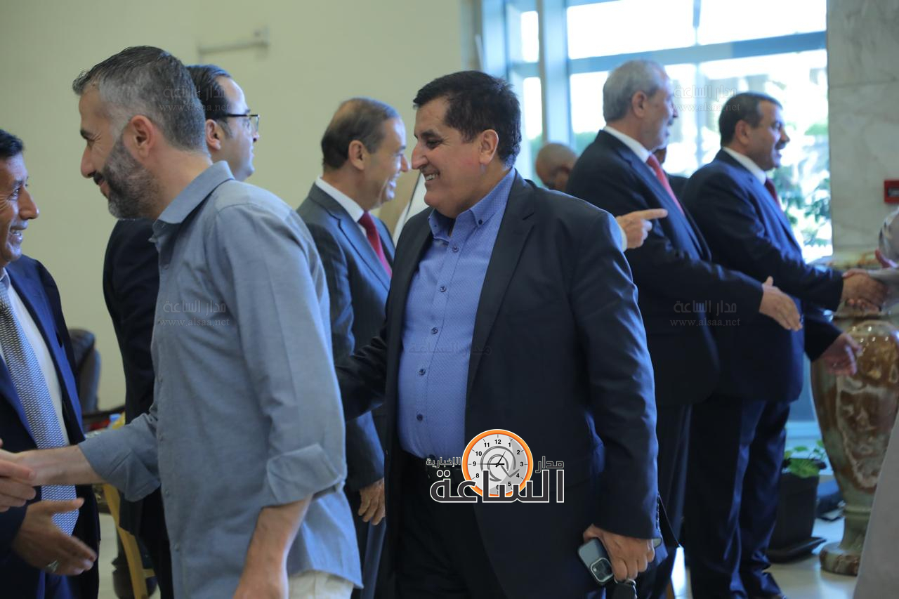 Madar Al-Saa Images 0.4889352677027694