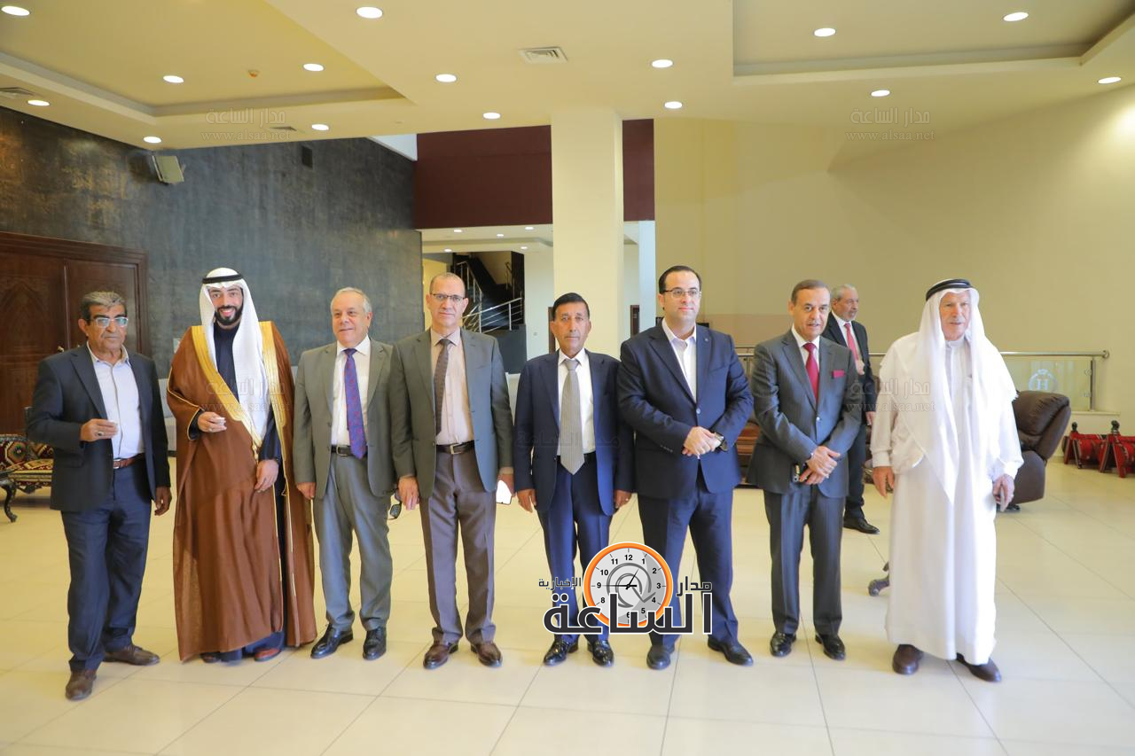 Madar Al-Saa Images 0.02598276183745618