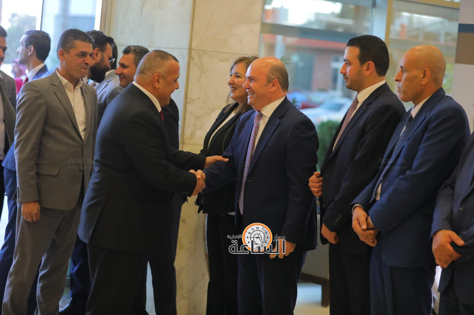 Madar Al-Saa Images 0.3212819575705932