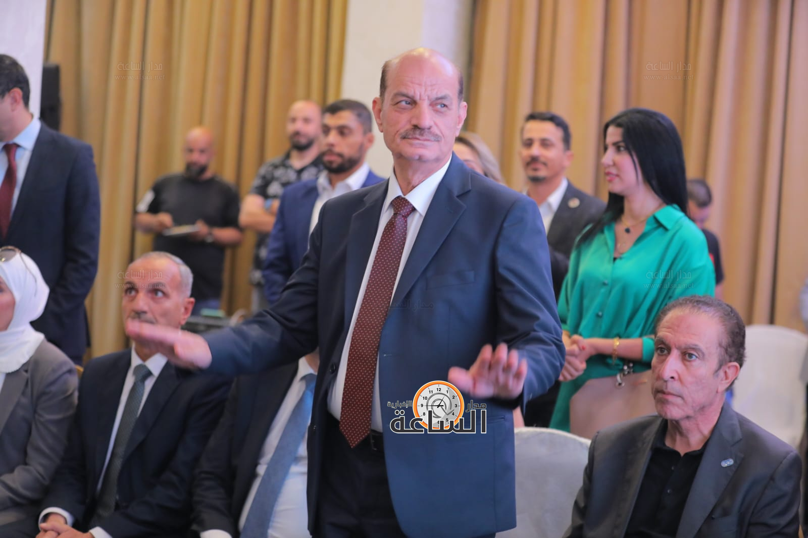 Madar Al-Saa Images 0.36804418305772413