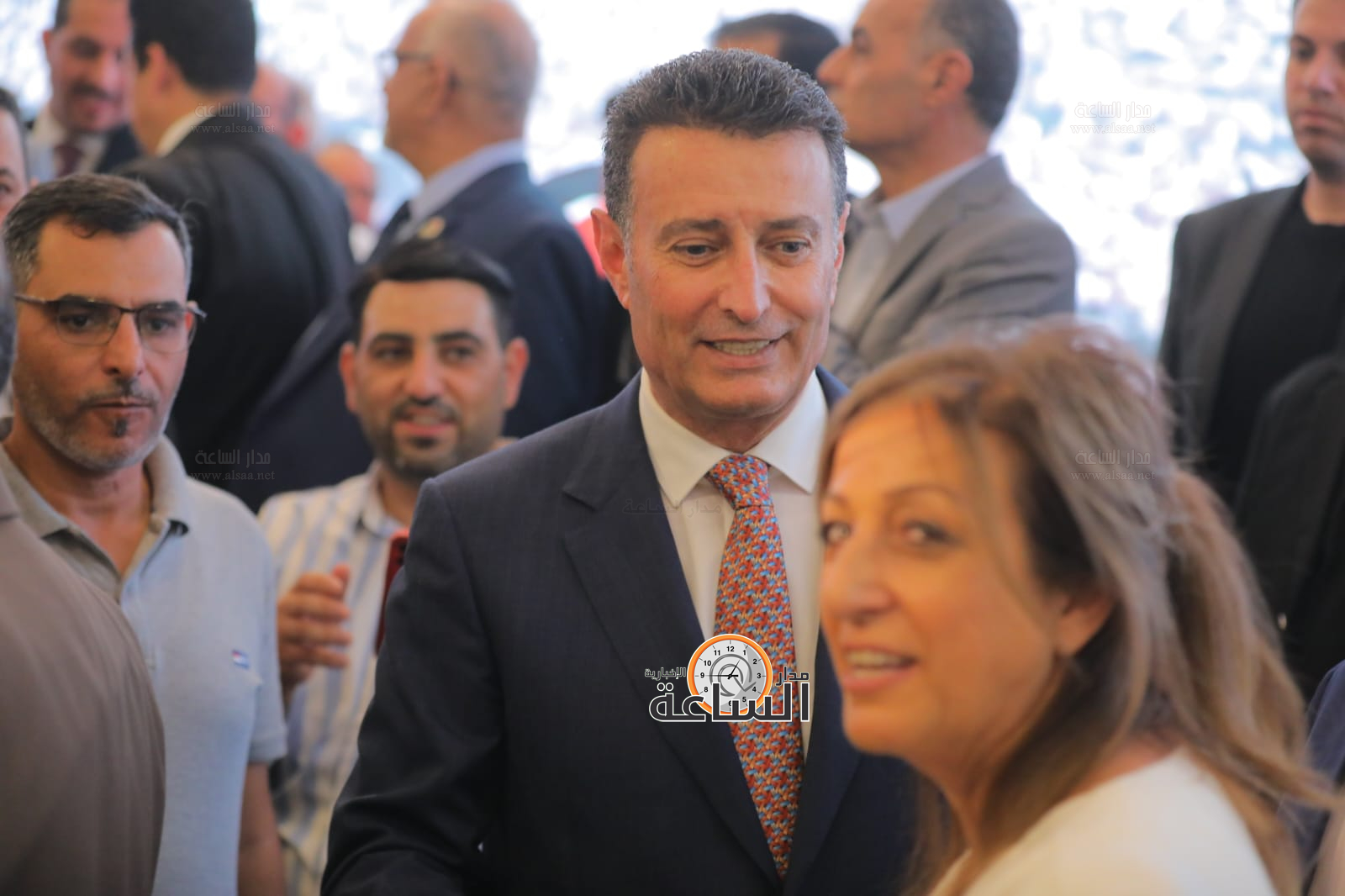 Madar Al-Saa Images 0.4684706629124653