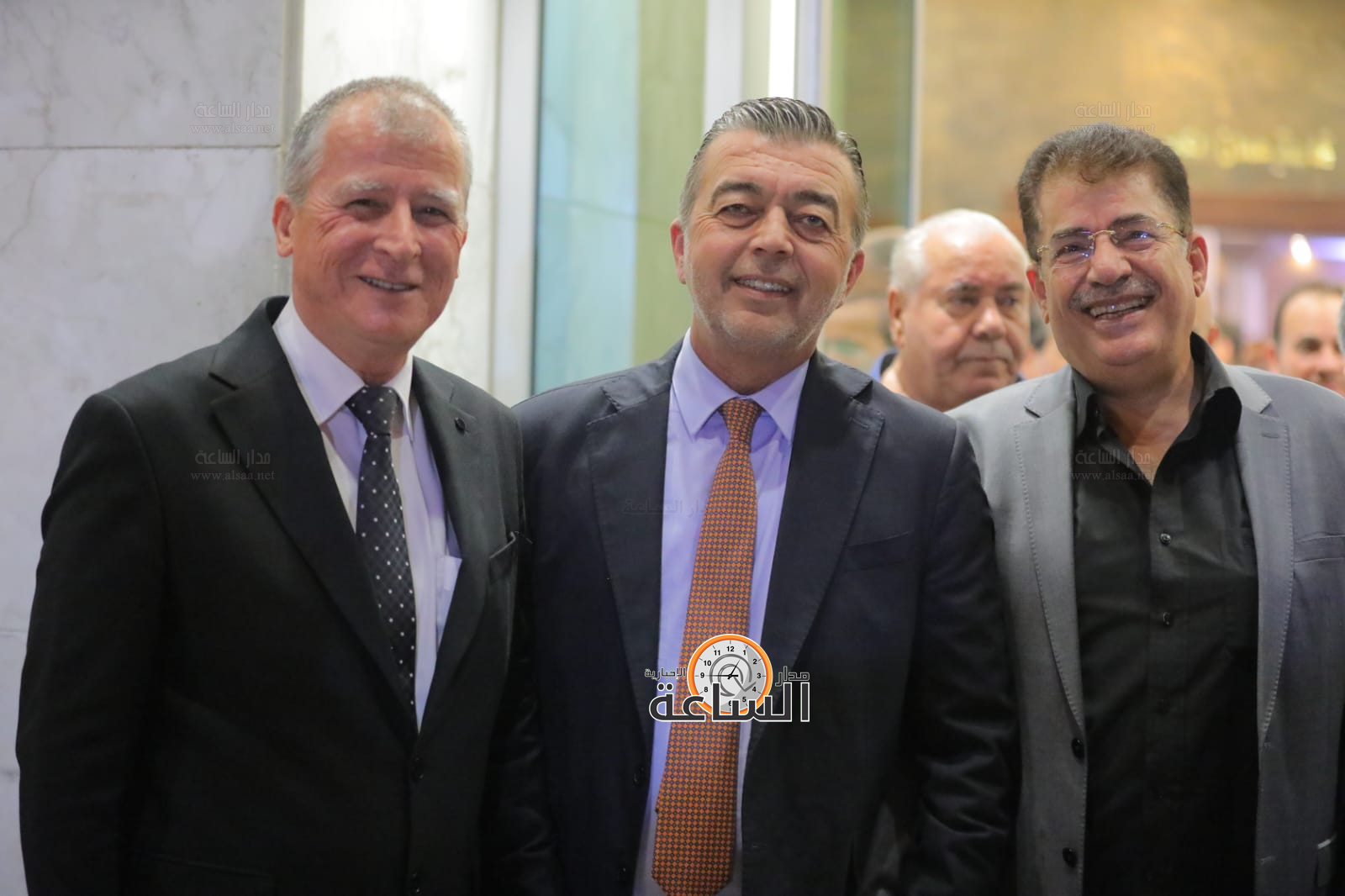 Madar Al-Saa Images 0.5674621948458716