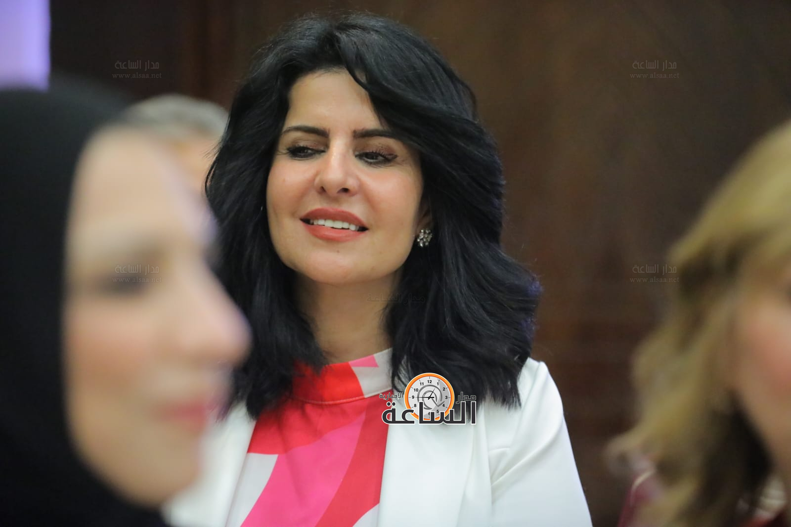 Madar Al-Saa Images 0.7407309155794057