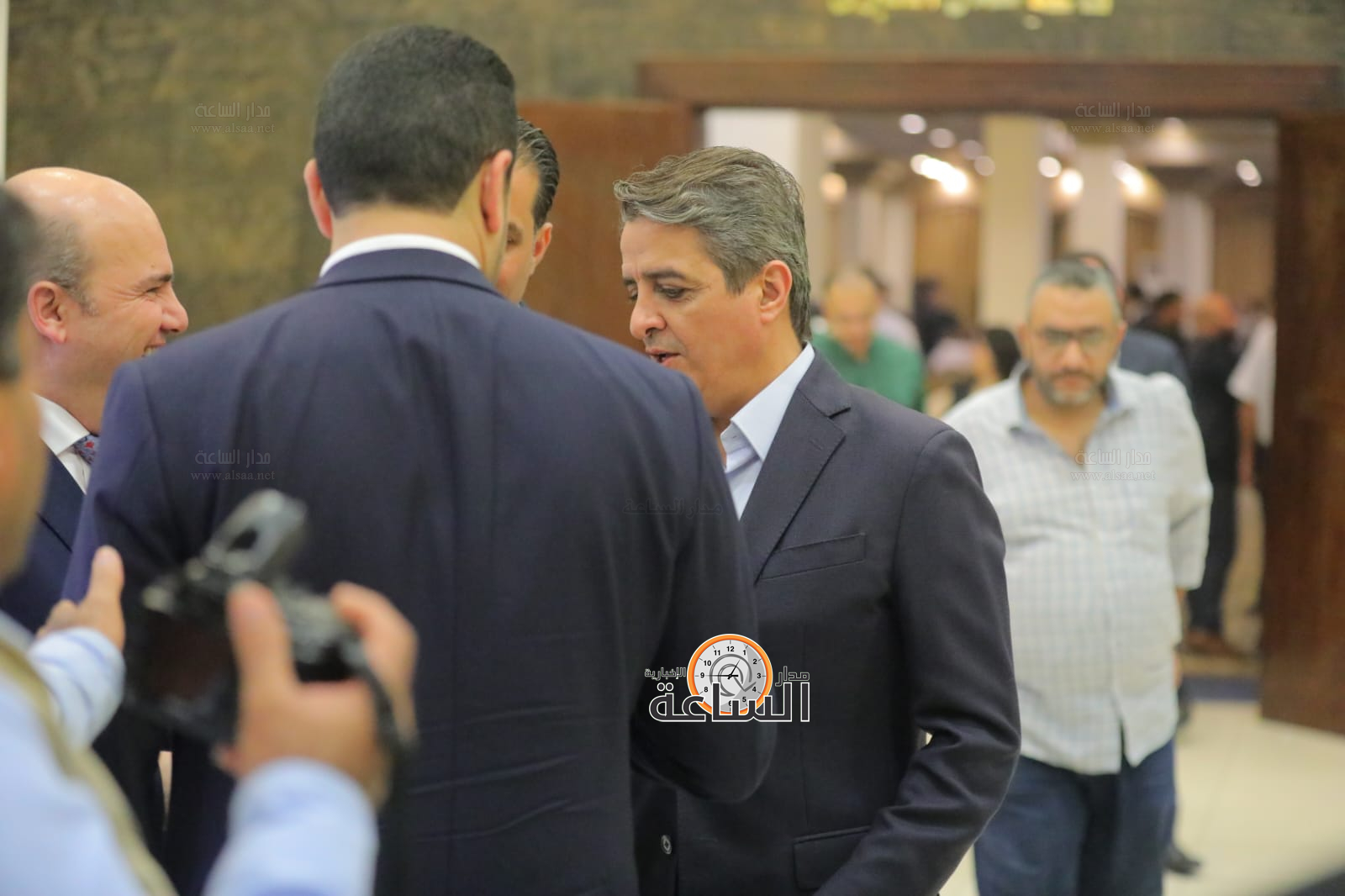 Madar Al-Saa Images 0.14503966518290068