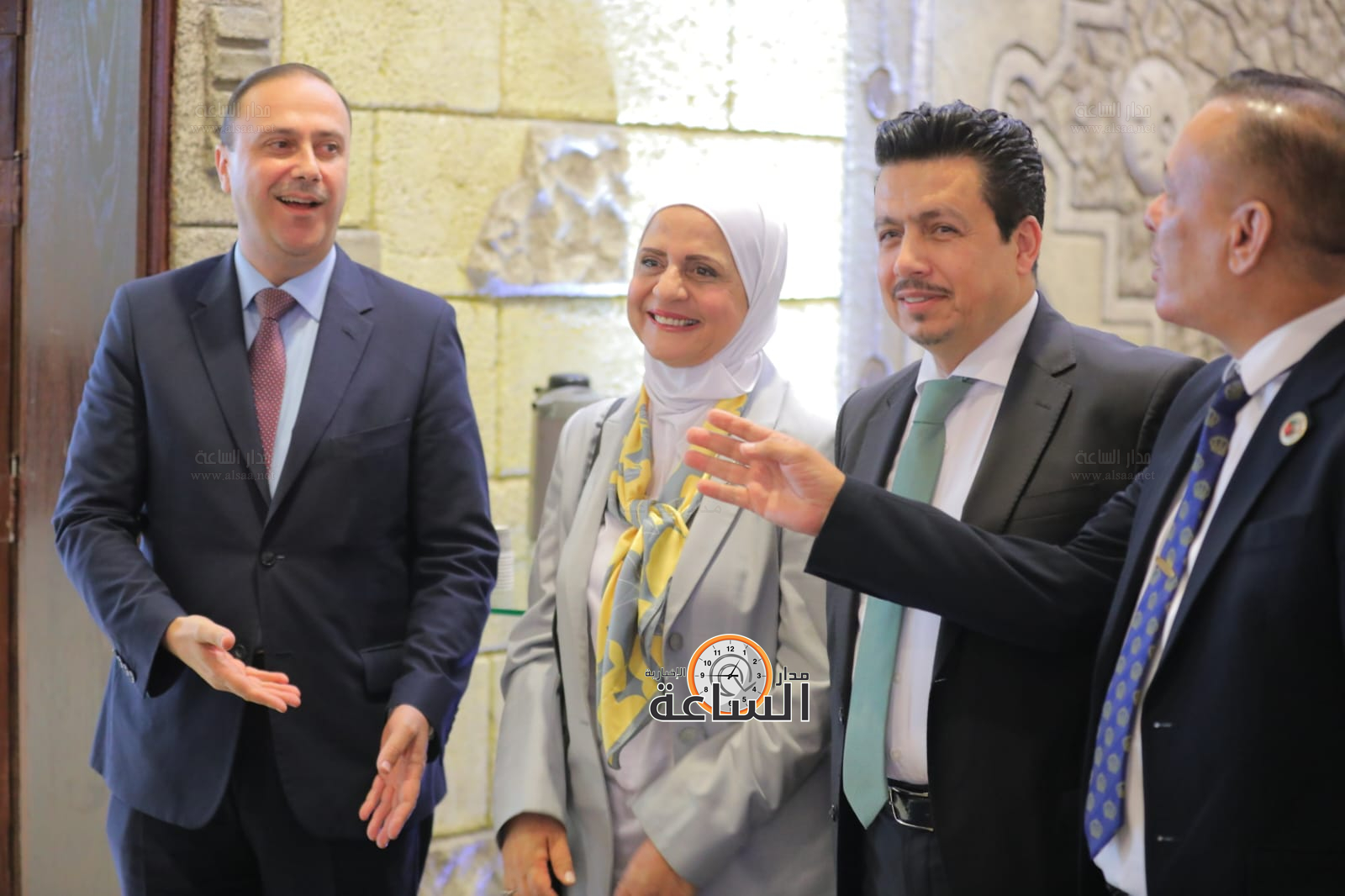 Madar Al-Saa Images 0.7310027068301894