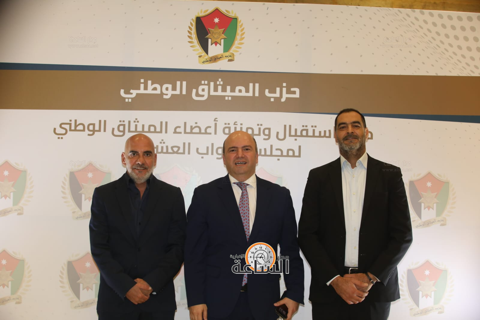 Madar Al-Saa Images 0.3216124630648647