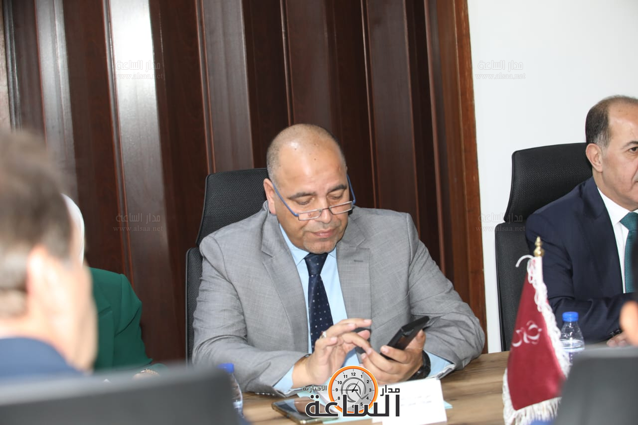 Madar Al-Saa Images 0.9096937801711038