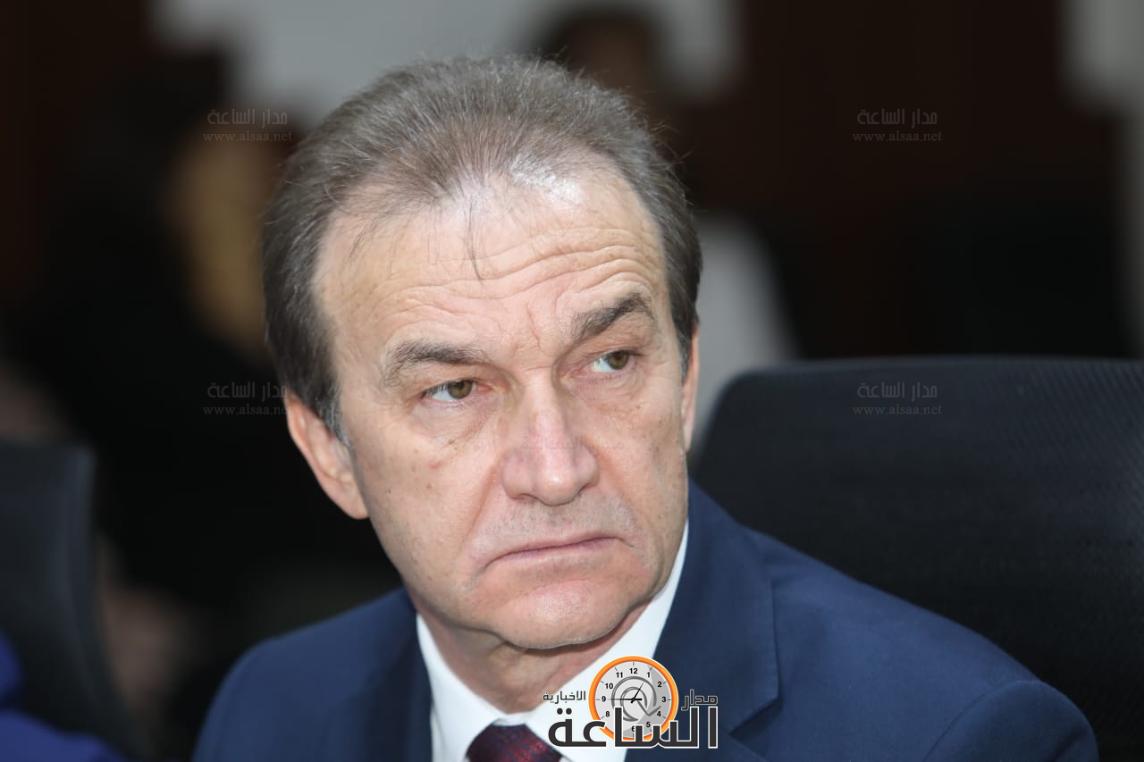 Madar Al-Saa Images 0.843396277606782