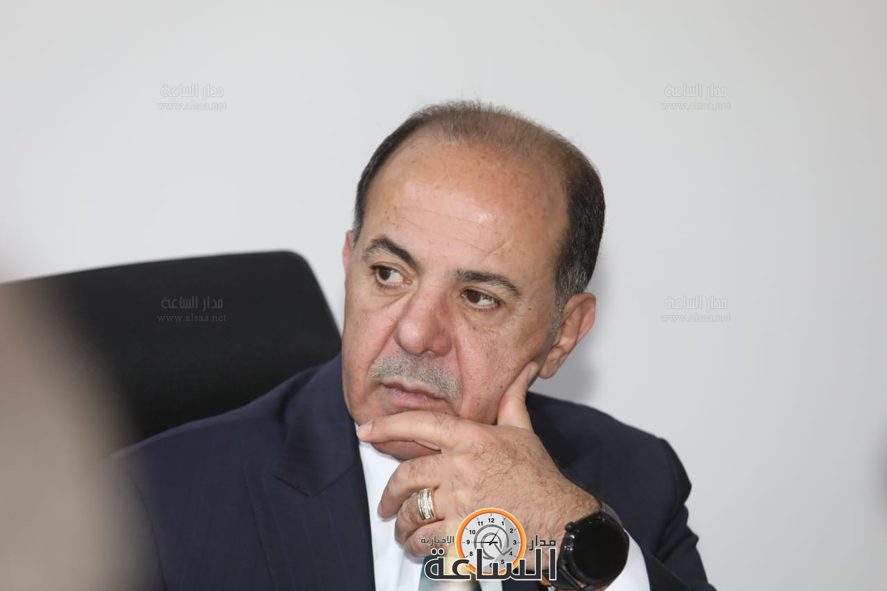 Madar Al-Saa Images 0.2508894032489559