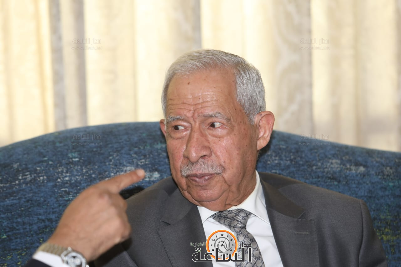 Madar Al-Saa Images 0.48281471415237687