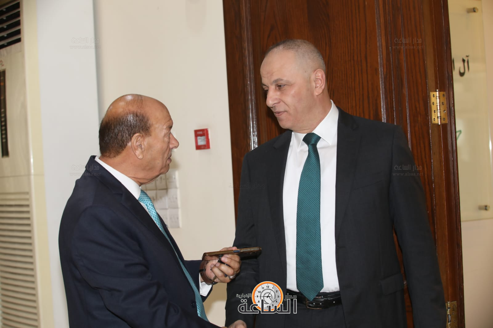 Madar Al-Saa Images 0.09745083213619843