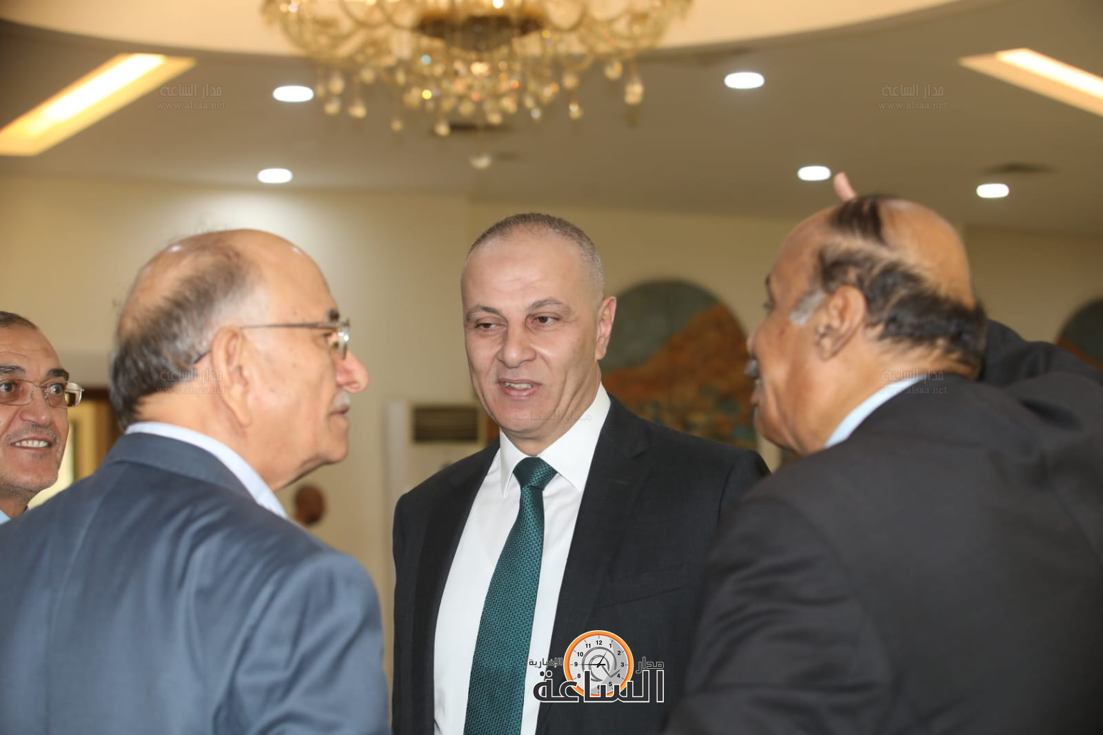 Madar Al-Saa Images 0.0809764391497787