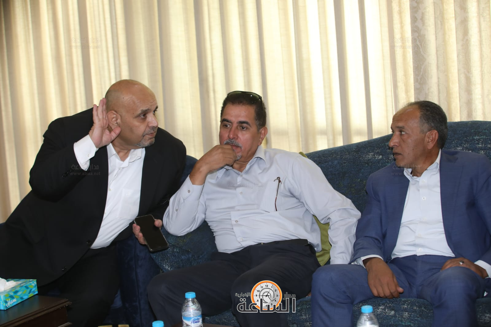 Madar Al-Saa Images 0.9961395182201658