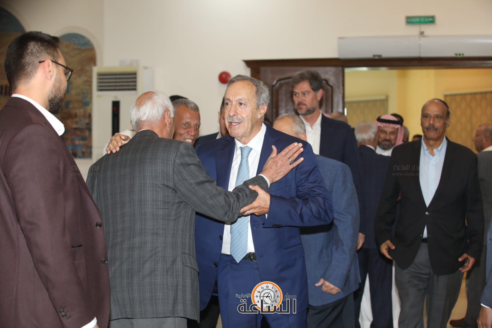 Madar Al-Saa Images 0.761721071793364