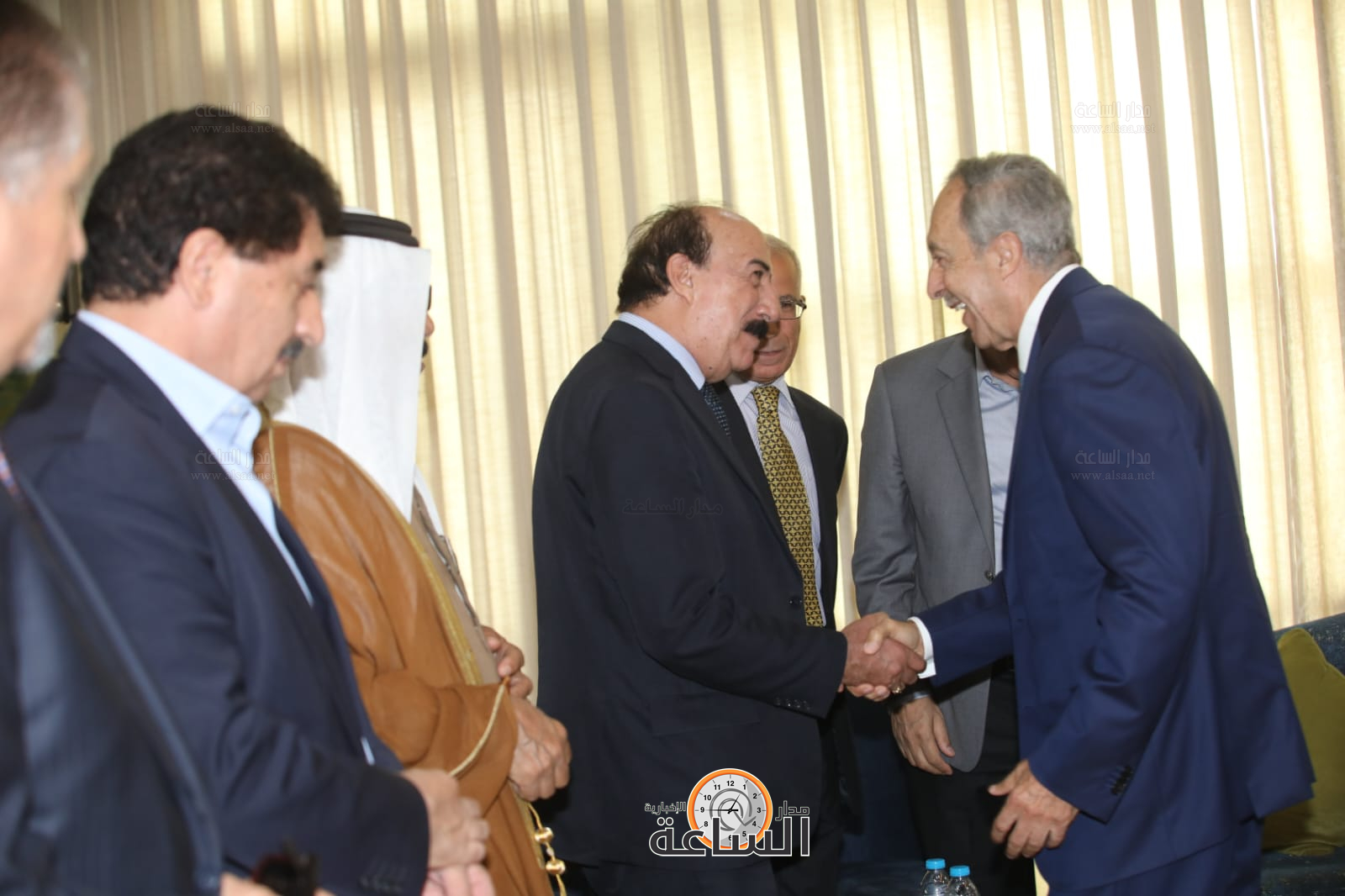 Madar Al-Saa Images 0.17807375578589069