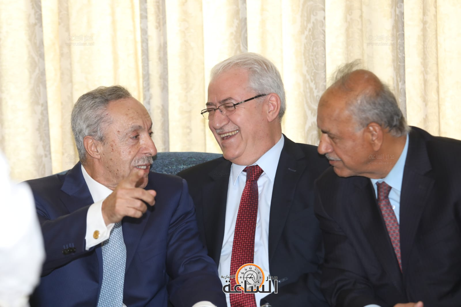 Madar Al-Saa Images 0.3270798400744783