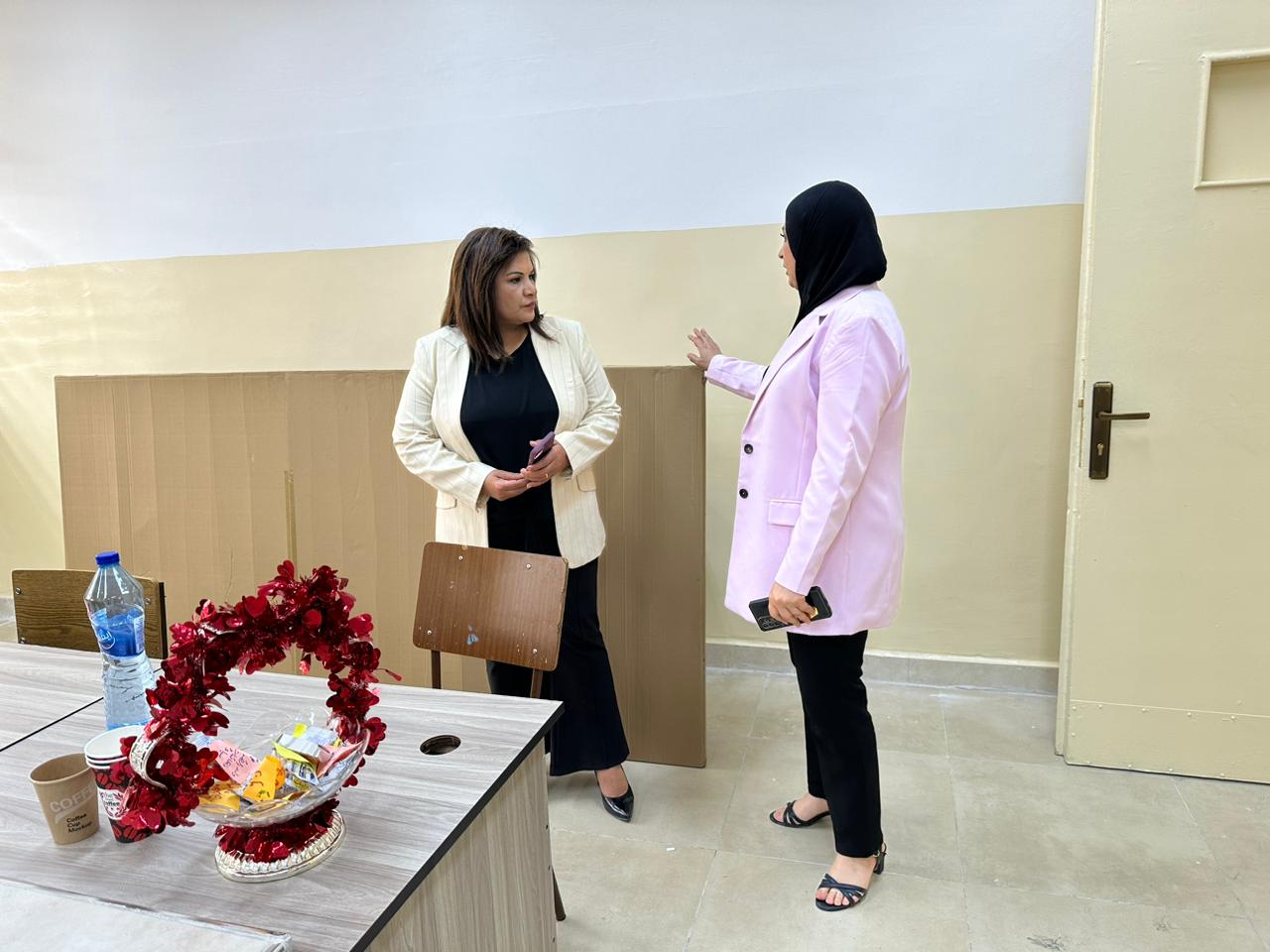 Madar Al-Saa Images 0.7728666089570186