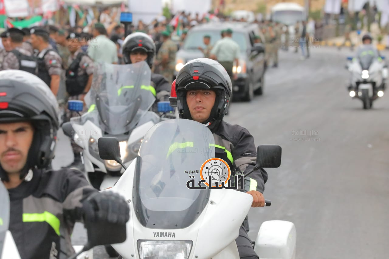 Madar Al-Saa Images 0.9431448139188896