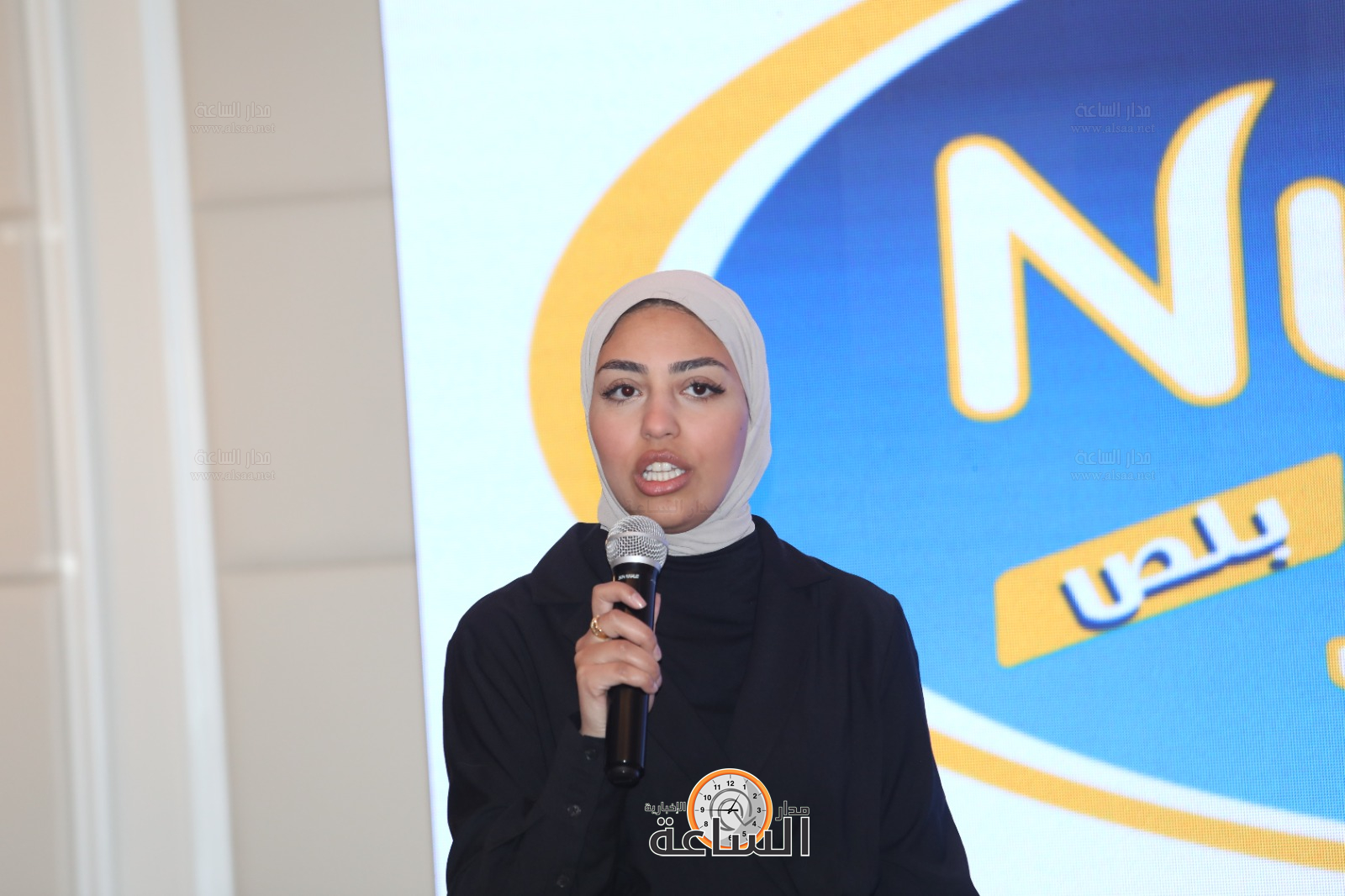 Madar Al-Saa Images 0.4269750360698228