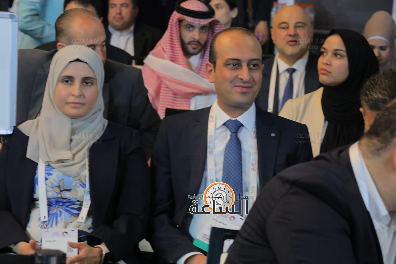 Madar Al-Saa Images 0.25063733303434144