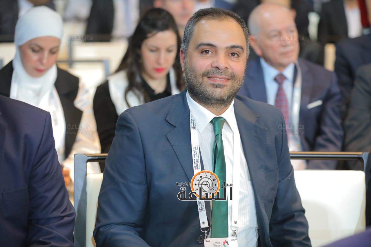 Madar Al-Saa Images 0.7844875490358532