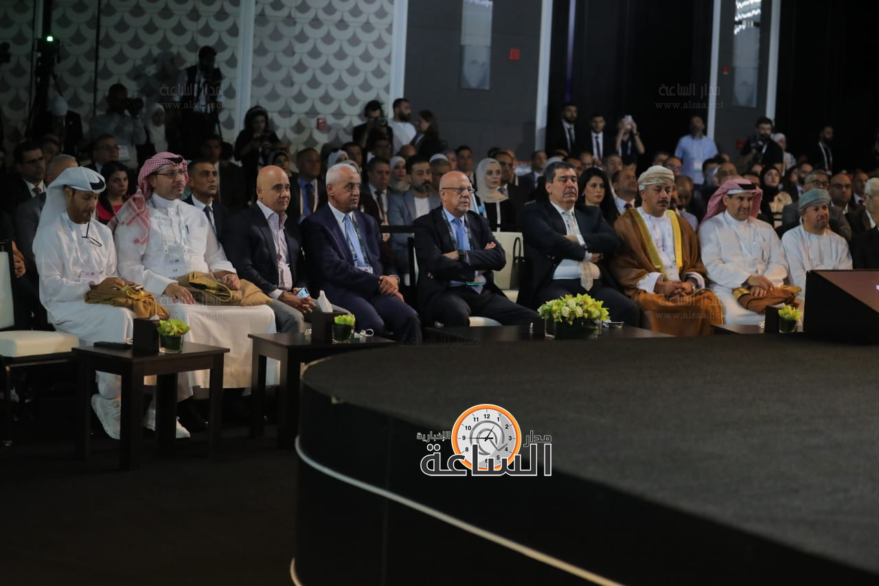 Madar Al-Saa Images 0.15614696540868955