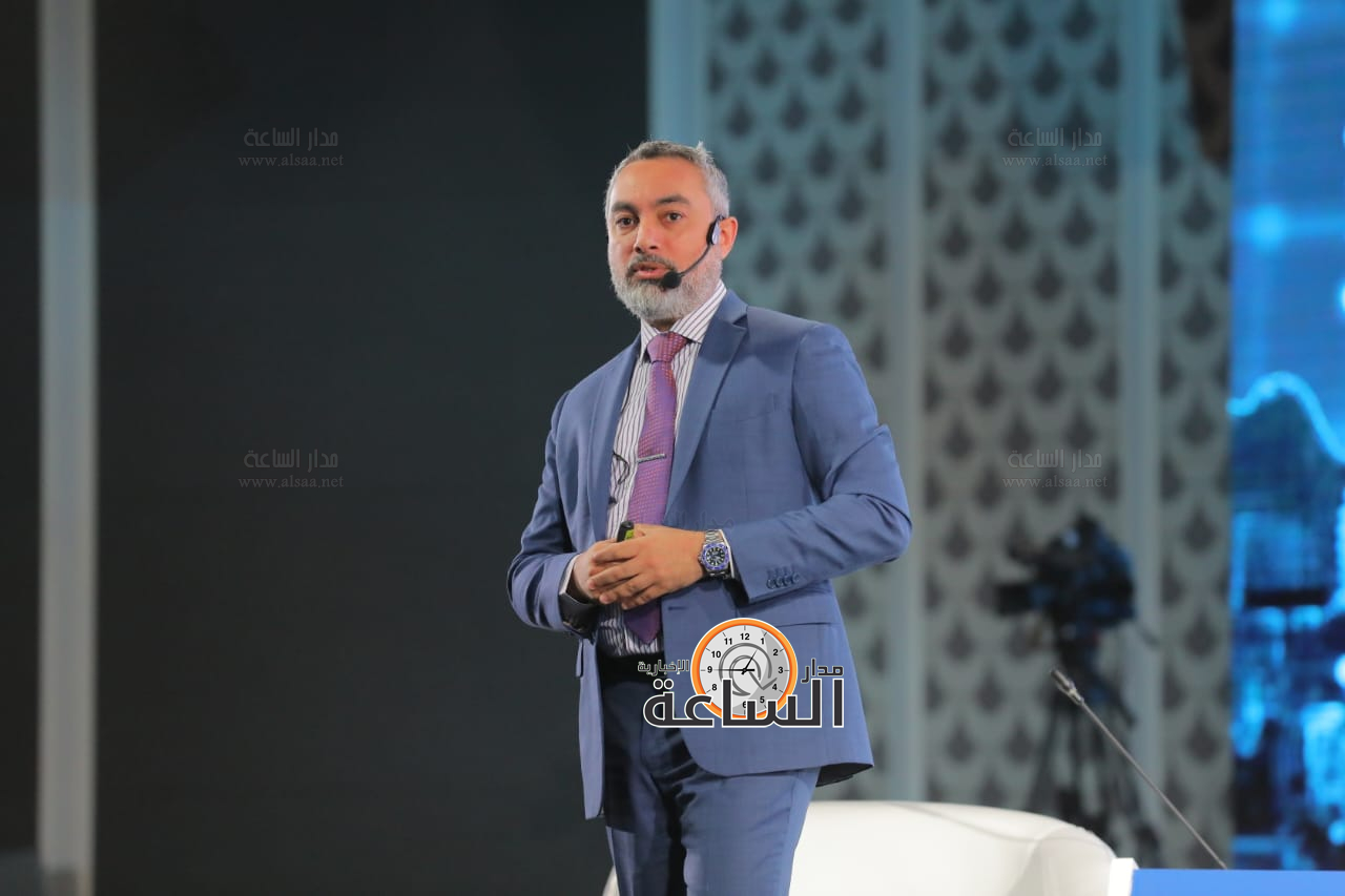 Madar Al-Saa Images 0.29624715833377246